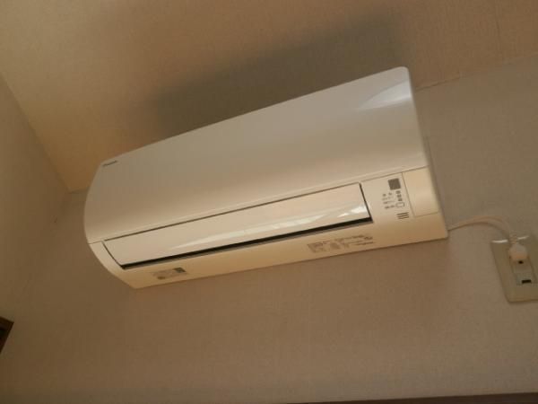 �y���̑��ݔ��z�@