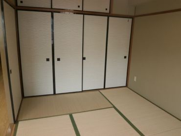 y̑EXy[Xz@