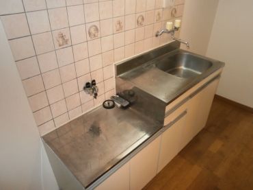 �y�L�b�`���z�@