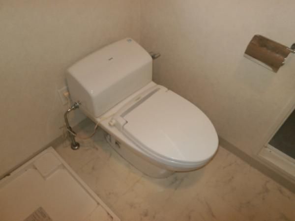 �y�g�C���z�@