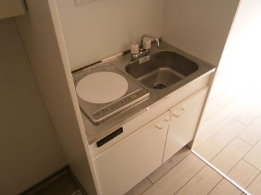 �y�L�b�`���z�@