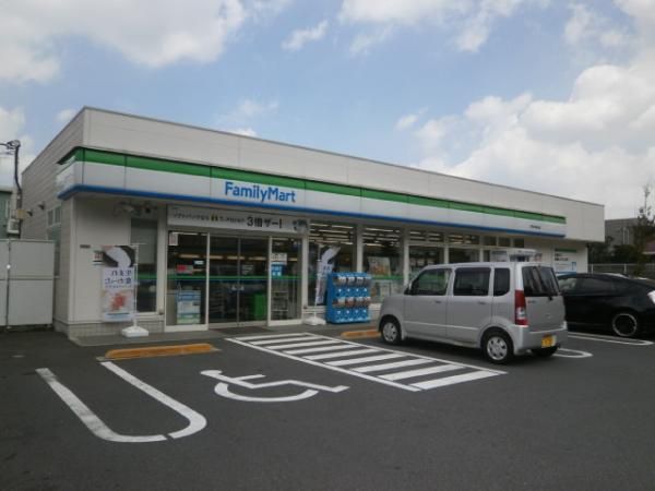 �y���Ӂz�@�t�@�~���[�}�[�g���c�J���J�X525��